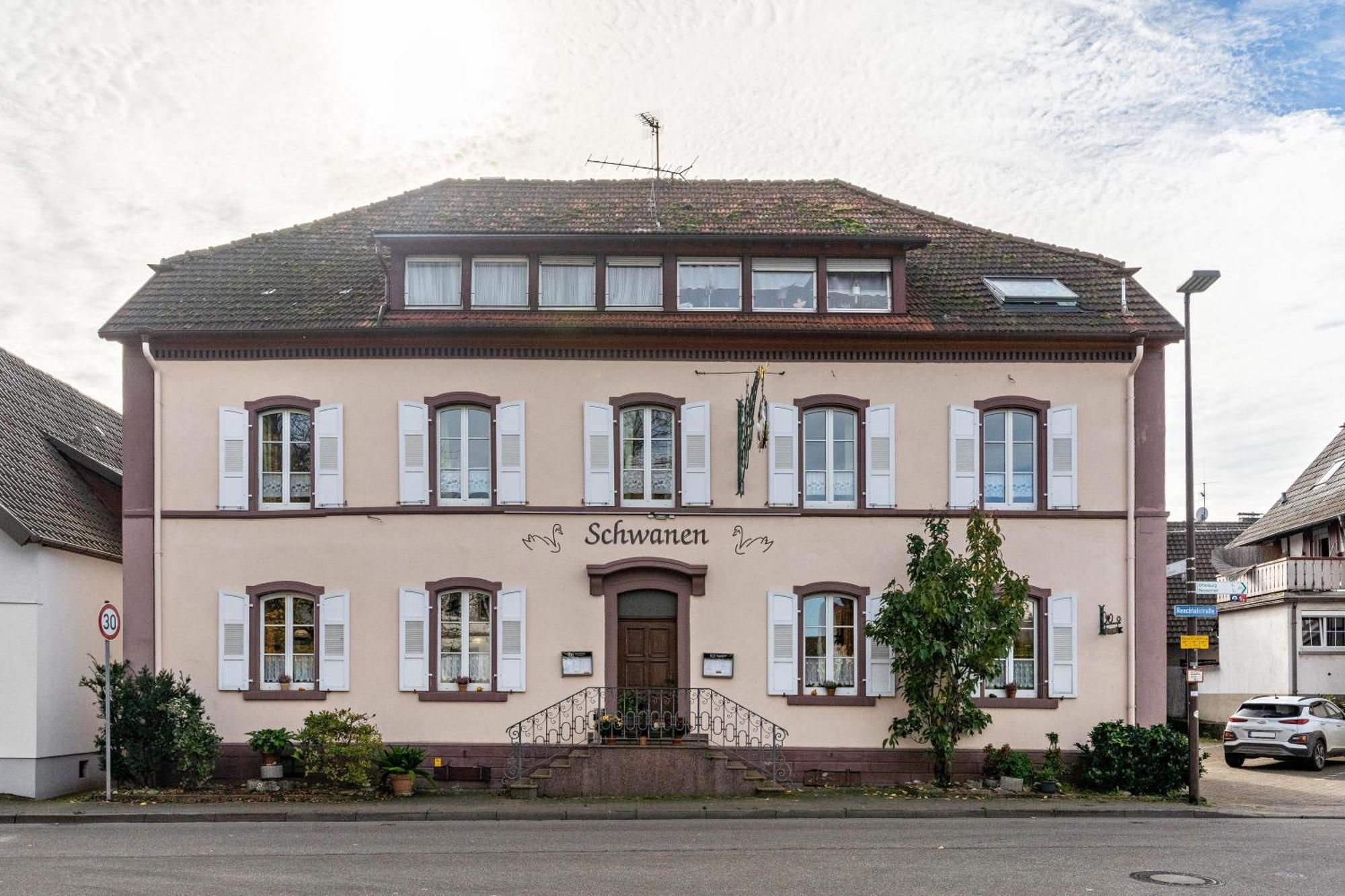 Gasthaus Zum Schwanen 奥伯基希 外观 照片