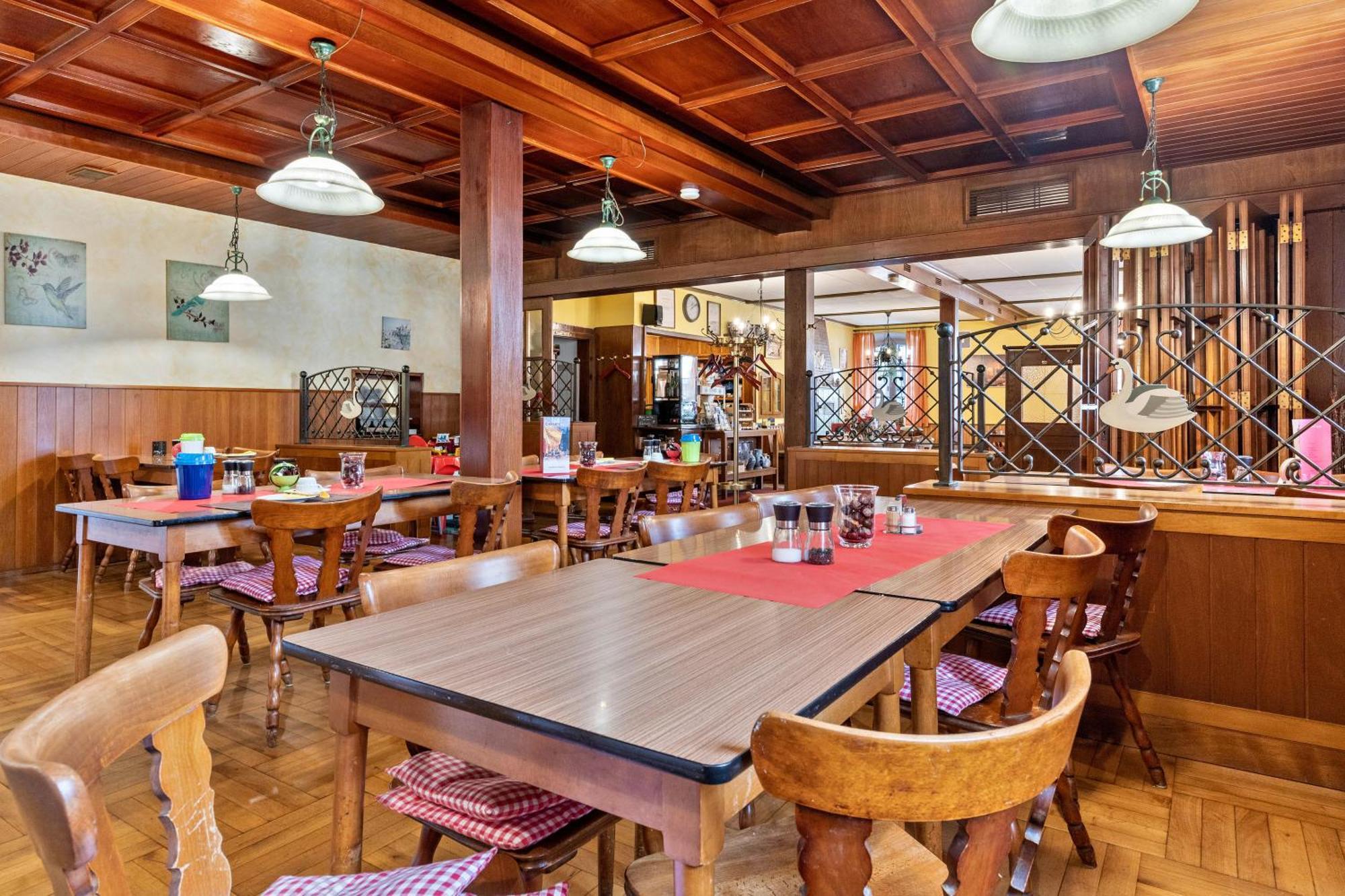 Gasthaus Zum Schwanen 奥伯基希 外观 照片